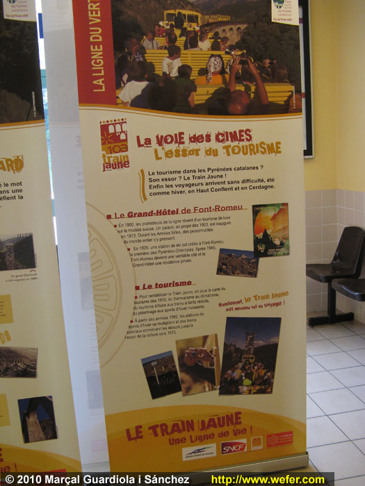 Exposició a l'interior de l'estació de La Cabanasse