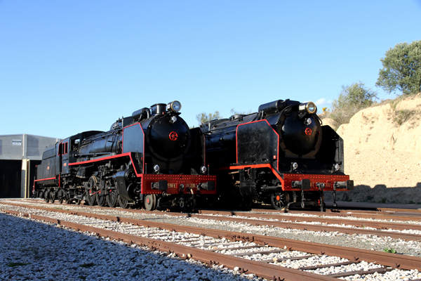 RENFE_141F-2316+141F-2316_Móra la Nova_22febrer2014_JosepMiquel.jpg